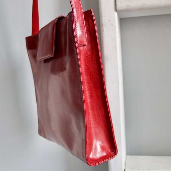 HOBO International Red Leather Shoulder Tote Bag Purse with Structured Design - Picture 5 of 6